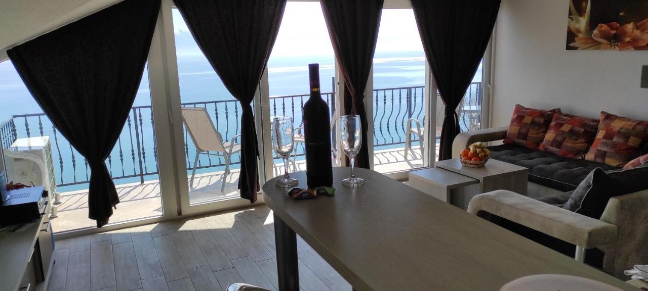Villa Eros Apartments 2 สตรูกา ภายนอก รูปภาพ