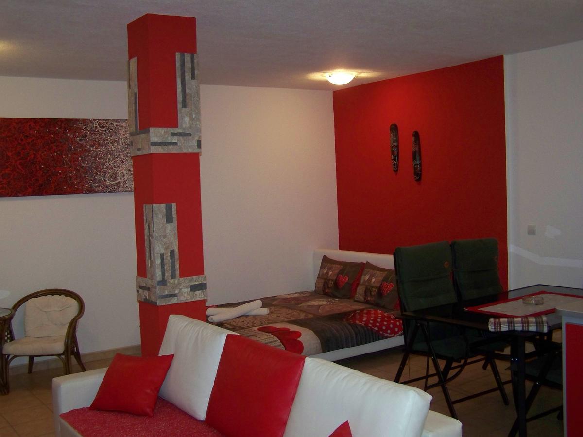 Villa Eros Apartments 2 สตรูกา ภายนอก รูปภาพ